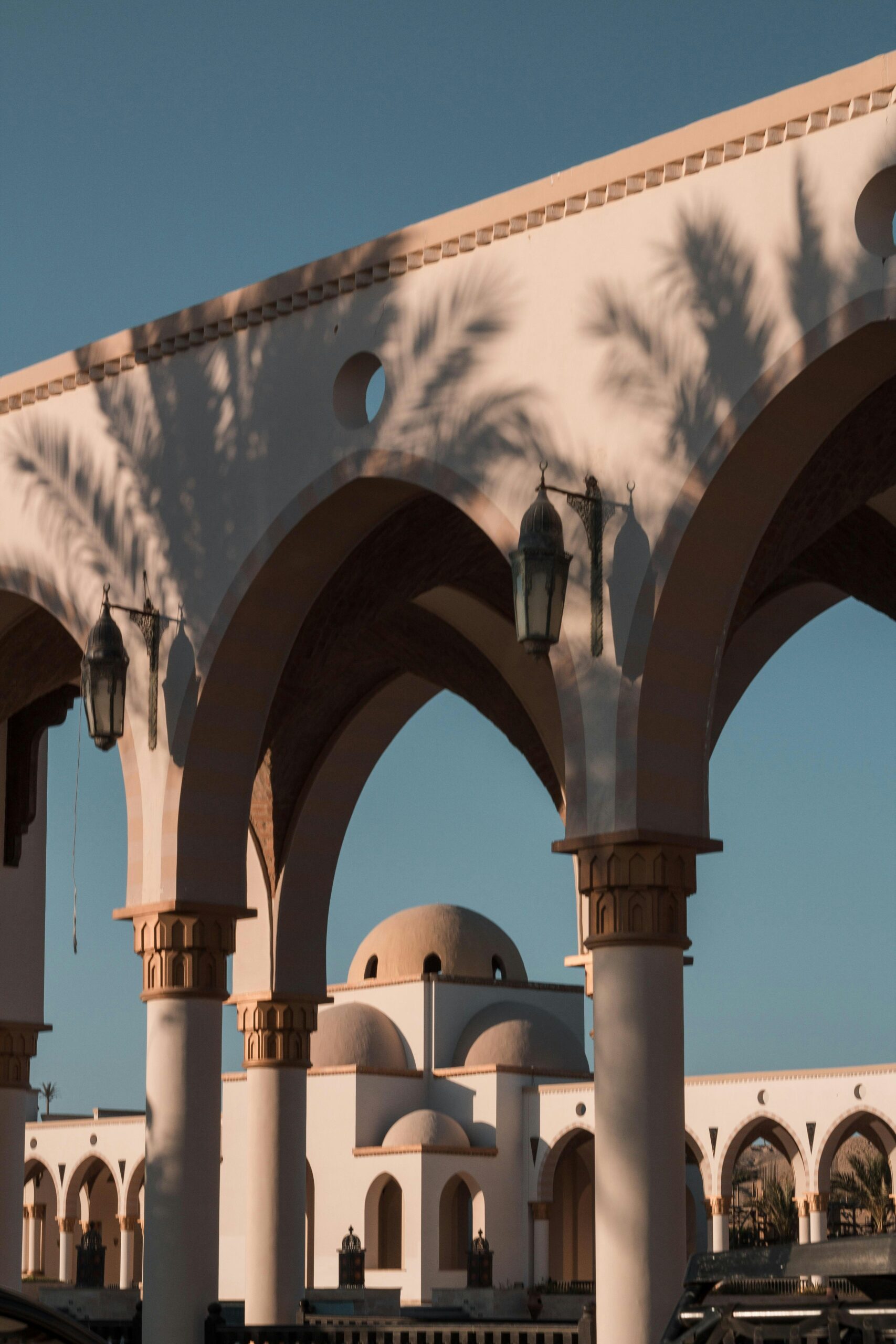 Tim Profesional LPH Yayasan Islam Janeeta Apria sedang memeriksa produk halal